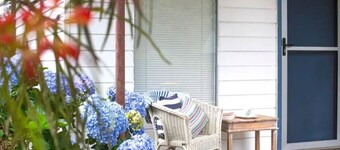 Cosy retro styled bungalow