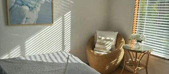 Cosy retro styled bungalow