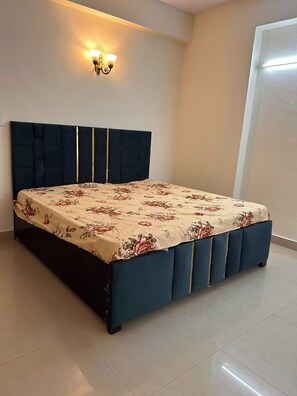 Apartment | 2 bedrooms, free WiFi, bed sheets - Highriseviews/familyfriendly/neartajmahal (Agra)