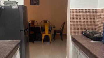 Apartment | Private kitchen | Fridge, microwave, oven, stovetop