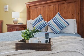 1 quarto, Wi-Fi de cortesia, roupa de cama