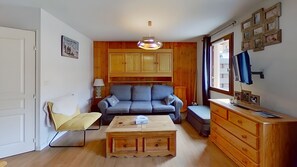 TV - CASA-Amélie terrasse, vue & parking (Vars)