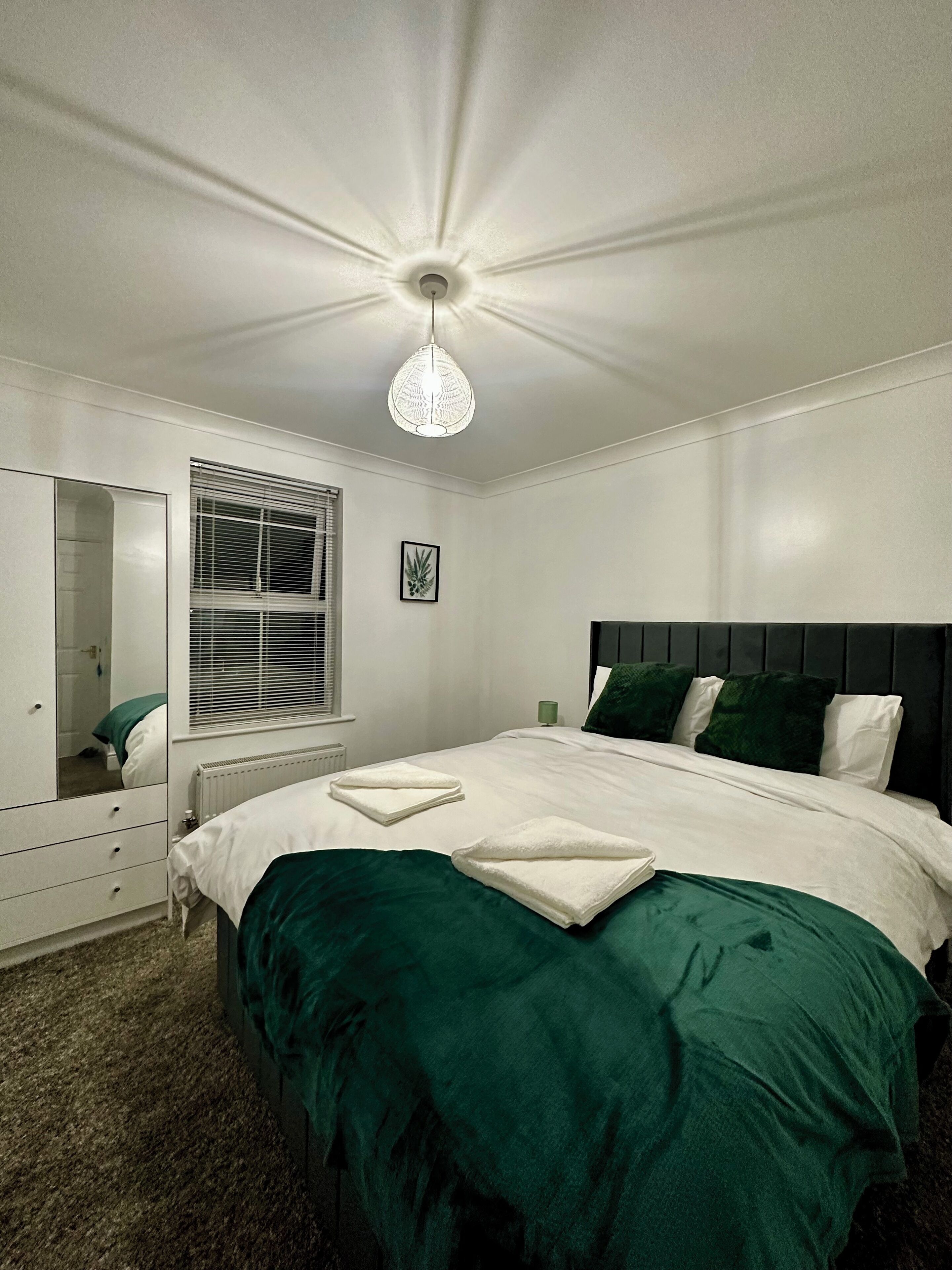 2 Schlafzimmer, Bügeleisen/Bügelbrett, WLAN, Bettwäsche