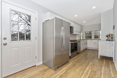 332/338 judysplaces in Lansdowne, 2 houses combo