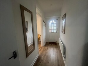 House | Interior - Hazlebury Muse in Poole for Total Wellness (Poole)