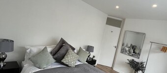 Hazlebury Muse in Poole for Total Wellness