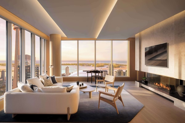 Mizu Suite | Premium bedding, free minibar items, in-room safe, blackout drapes