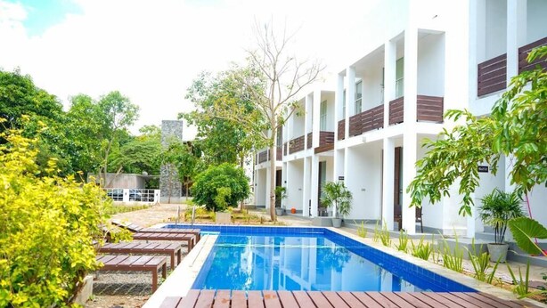 Front of property - Ananthara Resort (Anuradhapura)