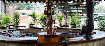 Coyote Haven Bridge Hotel