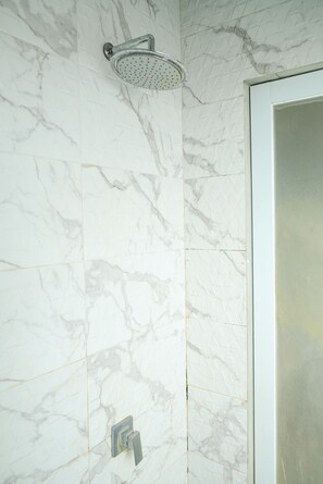 Standard Double Room | Bathroom | Shower, towels - The Batik Bed and Coffee (Bandung)