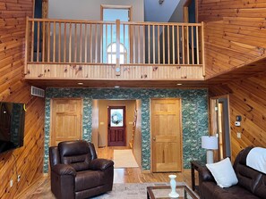 Smart TV, books - Peaceful 5-bedroom secluded country home close to 2 ski resorts & attractions (Factoryville)