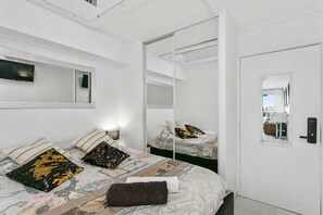 1 Schlafzimmer, Bügeleisen/Bügelbrett, WLAN, Bettwäsche