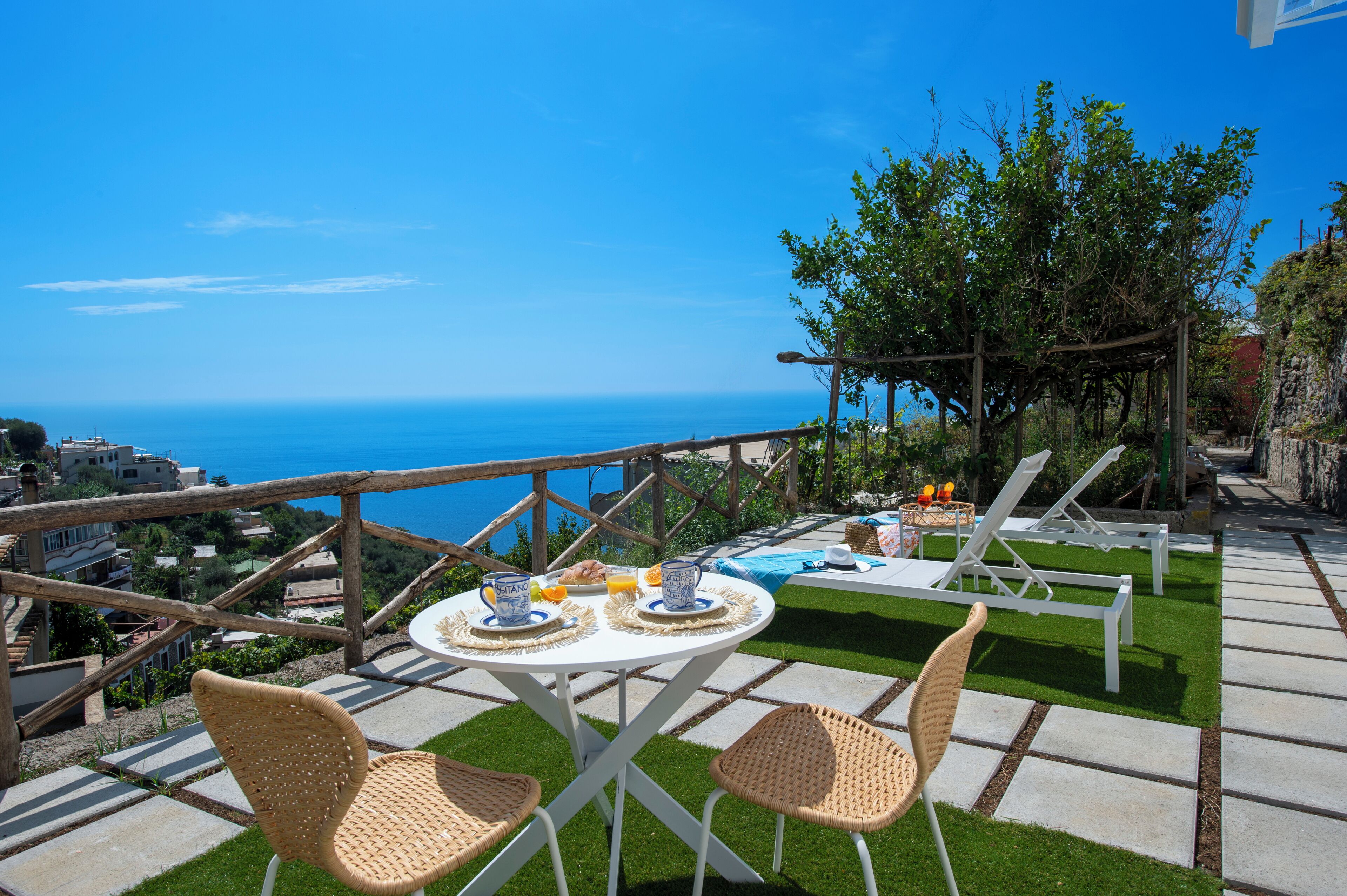 Dúplex Deluxe, vista al mar | Terraza o patio