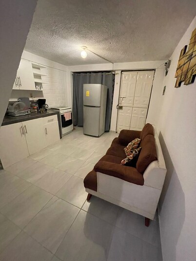 Suite cómoda en Santo Domingo. Fácil llegada desde la terminal terrestre.