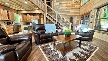 Suíte | 3 quartos, acesso à internet de alta velocidade