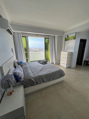 4 dormitorios, tabla de planchar con plancha, wifi gratis y ropa de cama