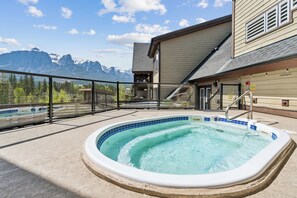 Innendørs boblebad