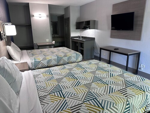 Studio Suites Extended Stay 