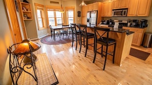 Dining - Sugarloaf Mountain St John Drive C6001T (Carrabassett Valley)