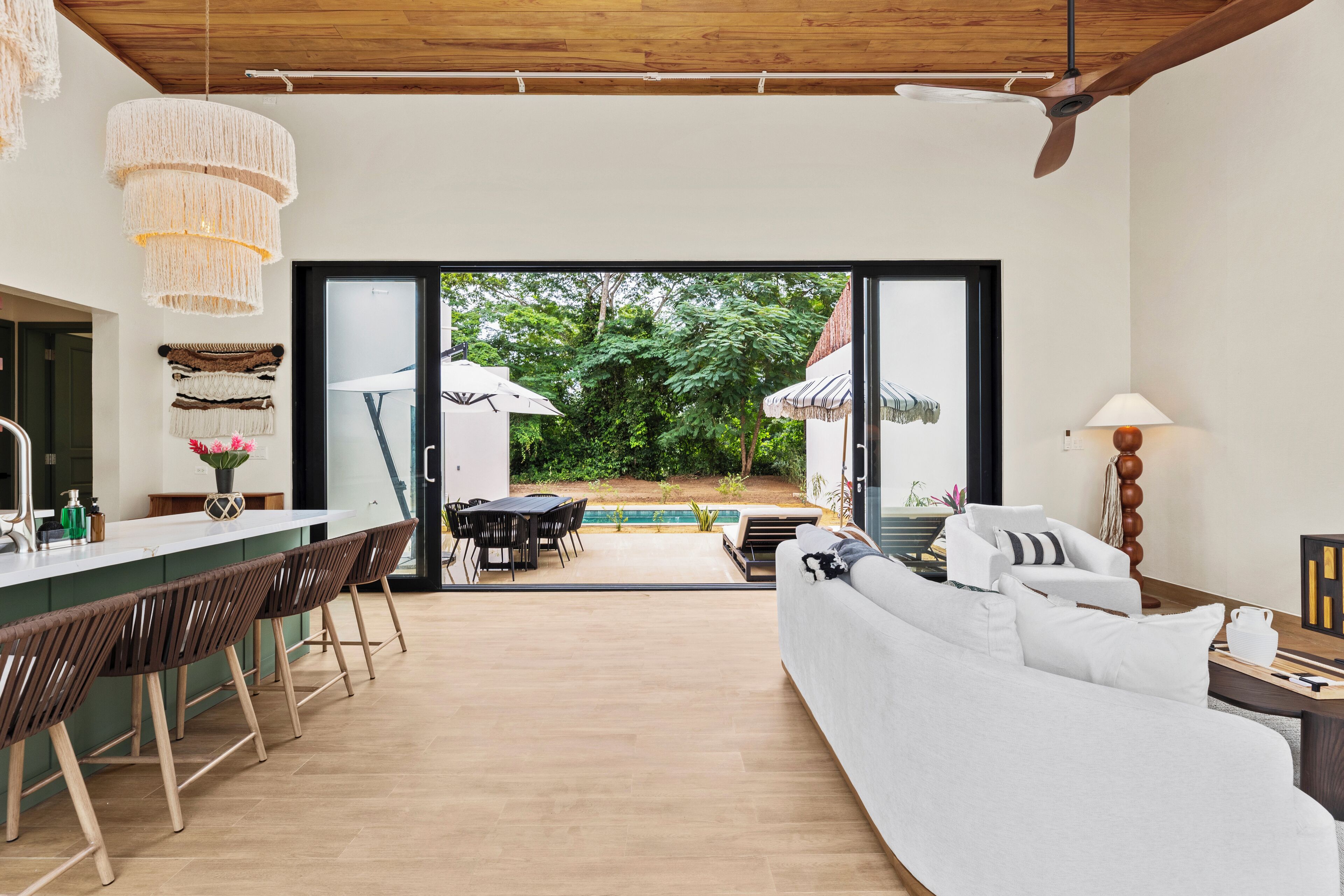 2 Bedroom Riverfront with Pool | Courtyard view