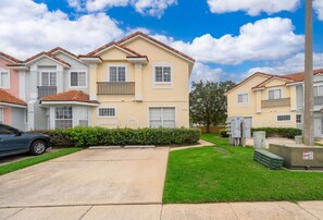 Exterior - Epic Arty Retreat near Disney (Kissimmee)