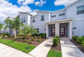 Exterior - EPIC ENCANTo HOME W/Free water park/Disney10 miles (Kissimmee)