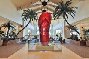 Interior - Pineapple Island near Disney, Universal and SeaWorld (Kissimmee)