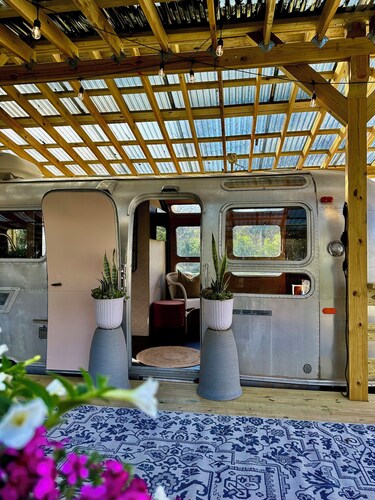 1972 Airstream luxury tiny living at it's best in Columbia near Lake Murray! 