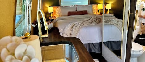 1 chambre, Wi-Fi gratuit, draps fournis