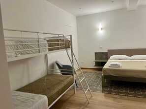 Habitación cuádruple Deluxe | Cocina privada