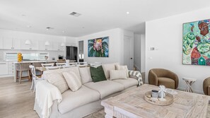 Smart-tv och eldstad