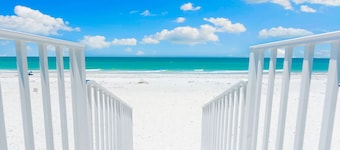 Ocean Breeze Haven – Your Private Beachfront Escape