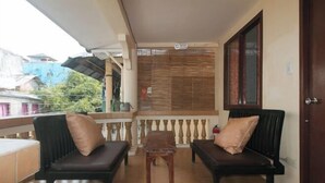 Interior - RedDoorz @ The Central Inn Boracay Island (Boracay Island)