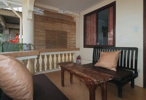 Interior - RedDoorz @ The Central Inn Boracay Island (Boracay Island)