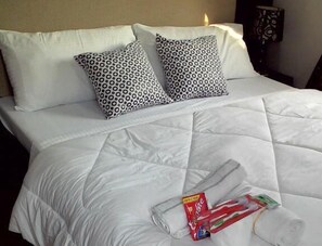 Room - Palm Tree Genlex Condo (Pasay)