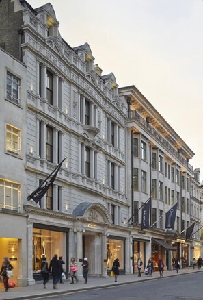 Point of interest - Brilliant Serviced Apartment in Mayfair (London)