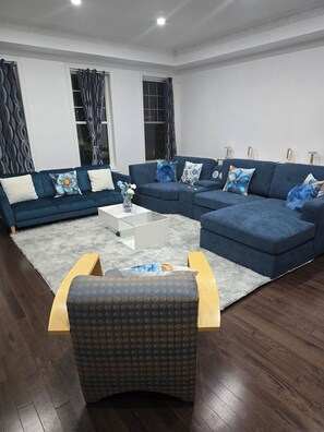 Smart TV, fireplace, printers