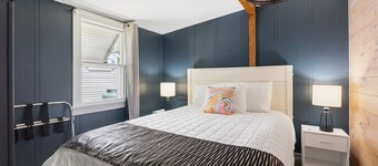 Cozy 2 Bedroom Cottage