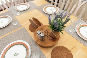 Family House, 5 Bedrooms, Kitchen, Mountain View | Dining room - FR - Heber Historic Colonial (Heber City)