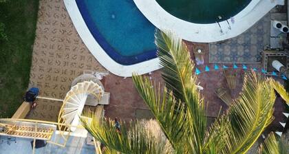 Hotel - Club de Playa BambĂș Beach