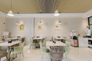 Unclassified image, 3 of 88, button - JIN YOTEL(South Second Ring & South Shiyangqiao Road, Hohhot) (Hohhot)