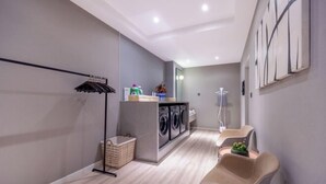 Unclassified image, 2 of 124, button - JIN YOTEL(South Second Ring & South Shiyangqiao Road, Hohhot) (Hohhot)