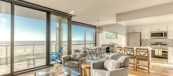 The Sand & Sea Condos - Oceanfront
