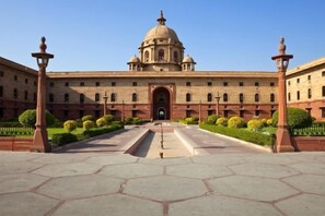 Exterior - Hotel Grand Godwin (New Delhi)