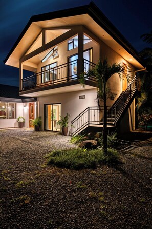 Exterior - Bonita Apt. Amazing 2nd floor Apt - Views Galore! (Tilarán)