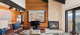 สโนว์แมส เมาน์เทน บาย สโนว์แมส เวเคชั่นส์