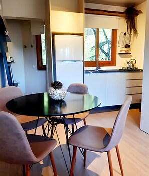 Căn hộ cơ bản | Khu ăn uống