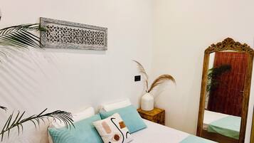 Superior Double Room, Balcony | Desk, laptop workspace, free WiFi