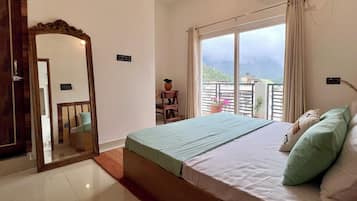 Luxury Double Room, Balcony, Mountain View | Desk, laptop workspace, free WiFi