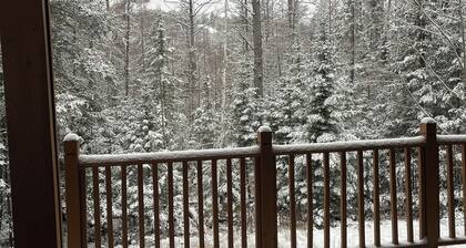 Ski Brule getaway with Hottub!